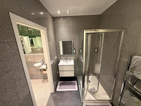 Executive Suite 80sqm - Hotel Domus